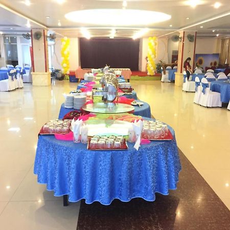 Avatar Hotel Vinh Bagian luar foto