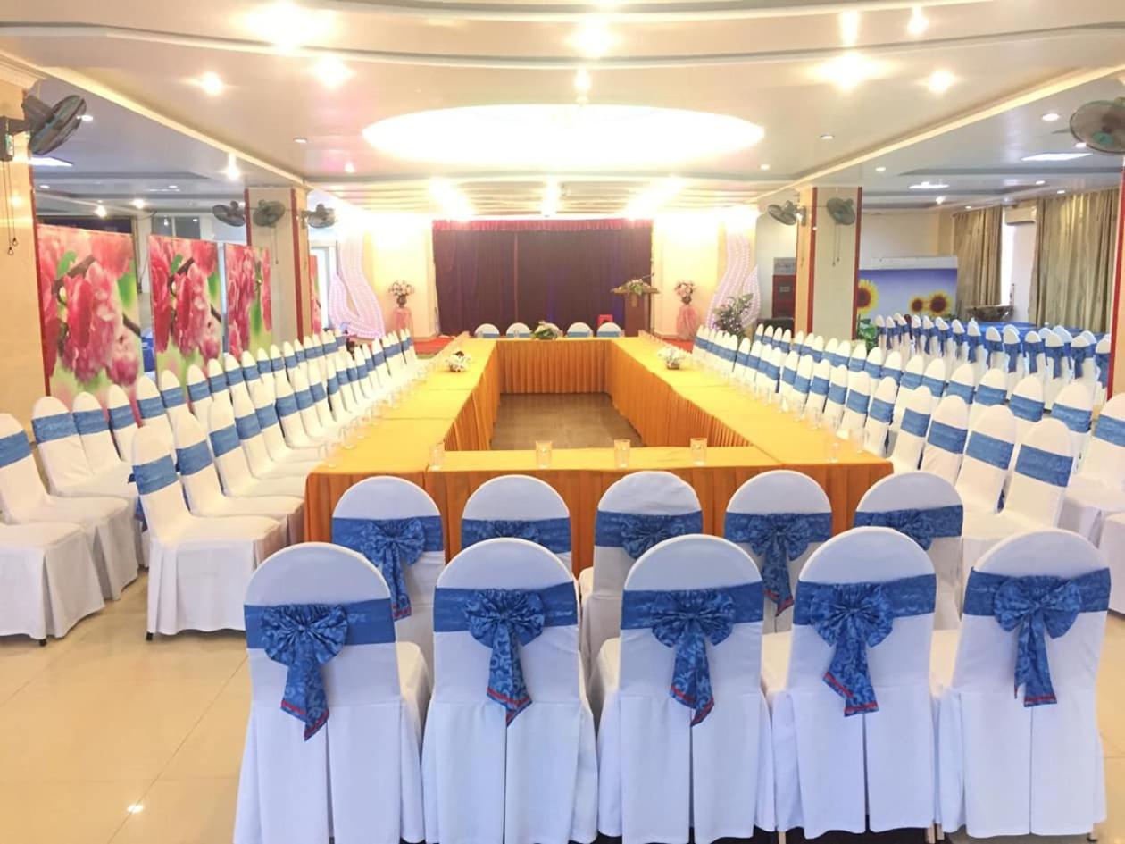 Avatar Hotel Vinh Bagian luar foto